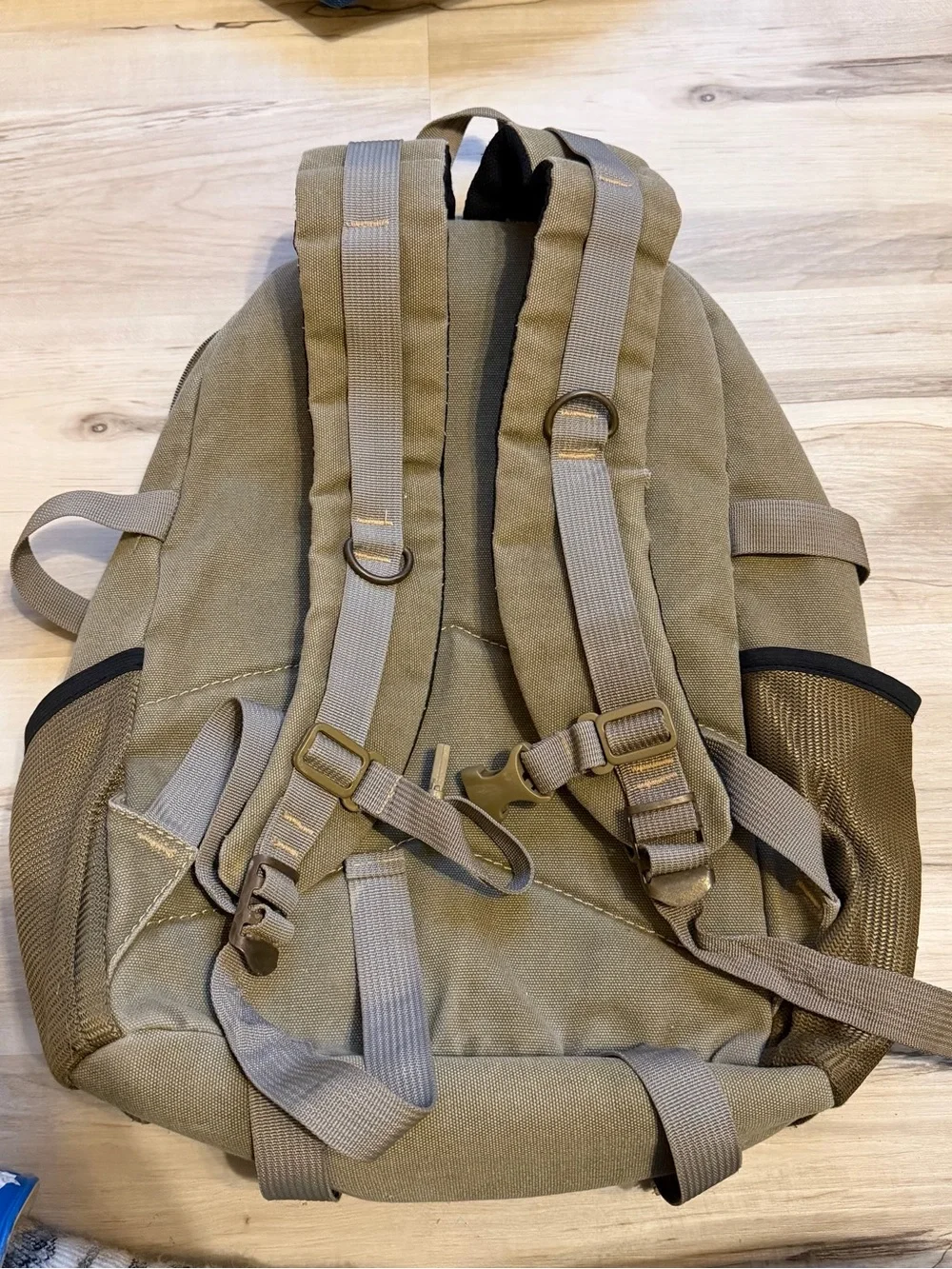 HAISHAN Sport Canvas & Leather Backpack in Olive with Dark Brown Accents
